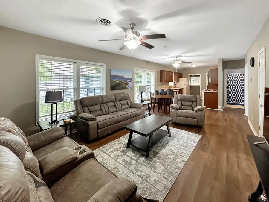 1639 Farmer Avenue, Murray, KY 42071 - #3