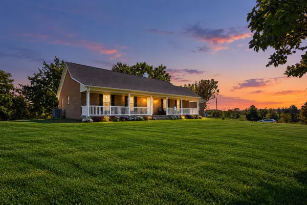 2195 Oregon Road, Salvisa, KY 40372
