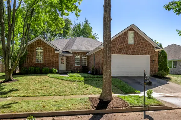 3016 Old Field Way, Lexington, KY 40513
