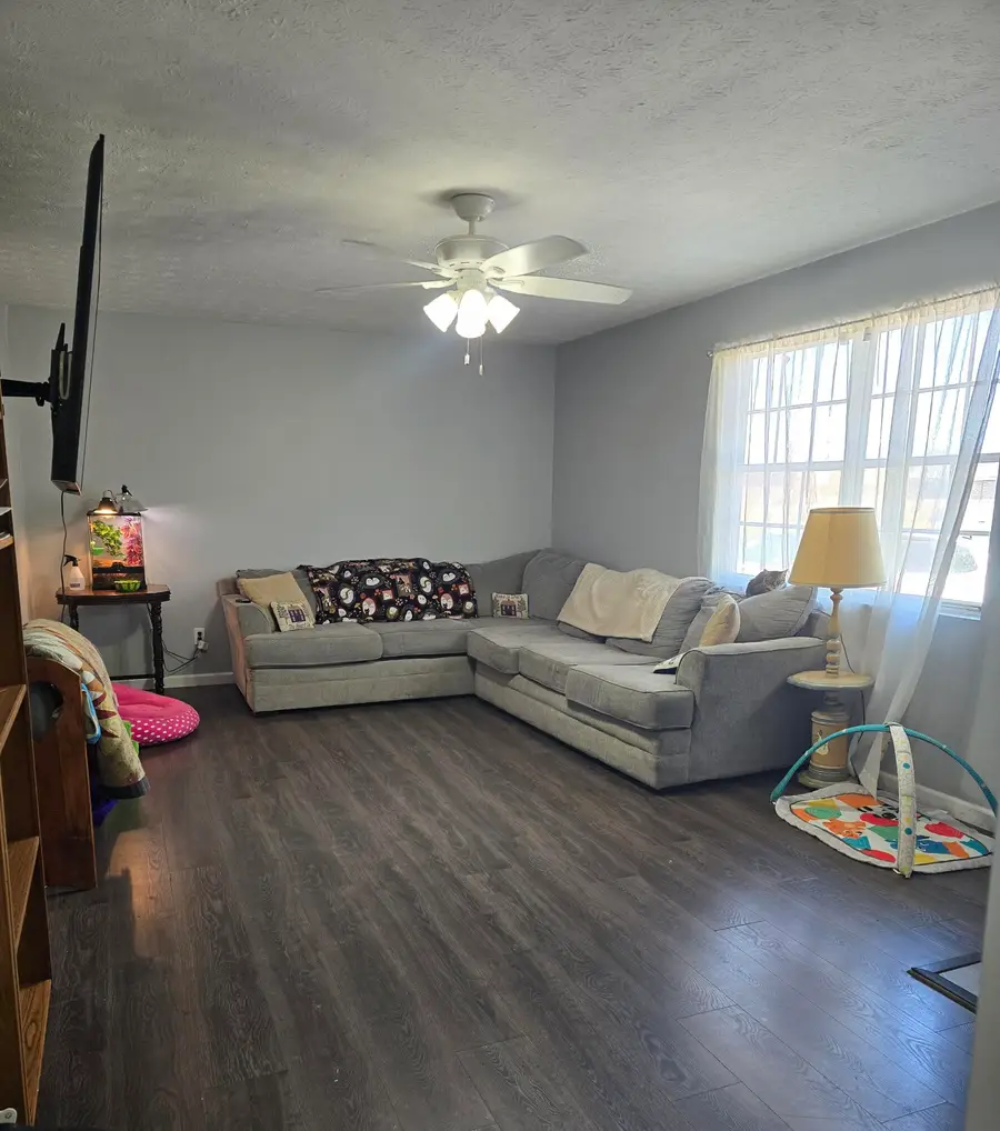 1463 Old Hwy 90, Bronston, KY 42518 - #2