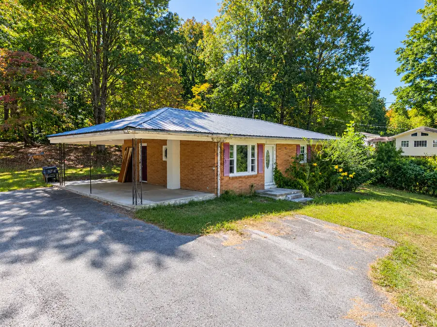 165 Valley Road, Stearns, KY 42647 - #2
