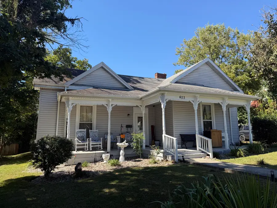 403 Logan Avenue, Stanford, KY 40484 - #2