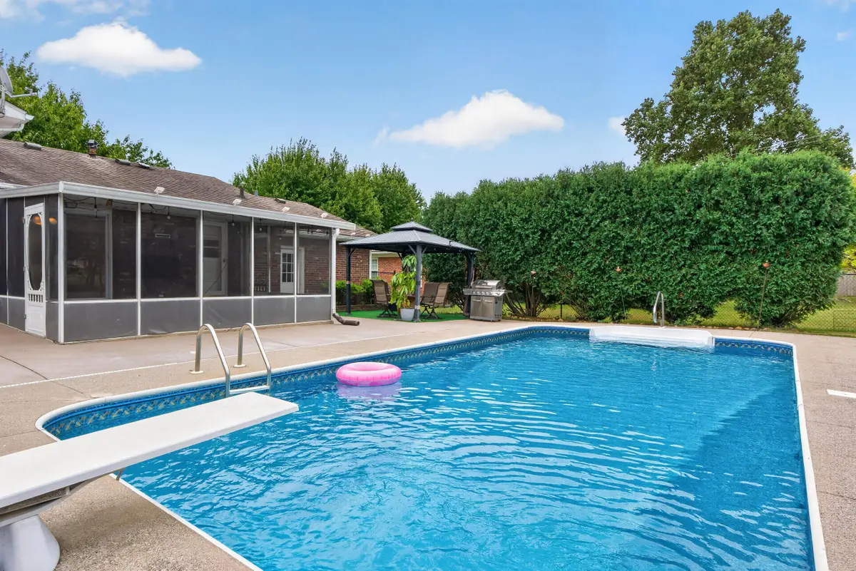 2011 Abelia Lane, Lexington, KY 40504 - #1