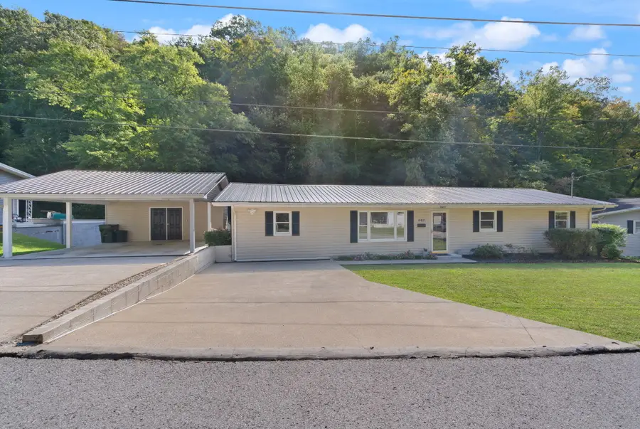 442 Trimble Road, Prestonsburg, KY 41653 - #2