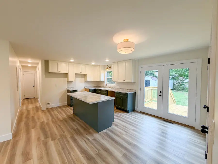 102 Chad Street, Williamsburg, KY 40769 - #2