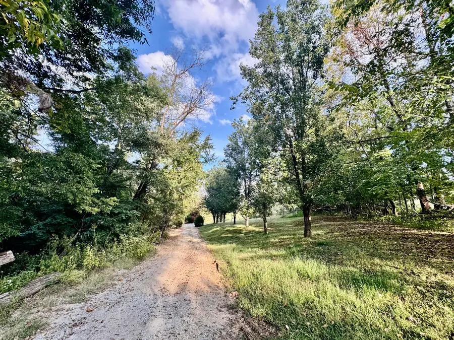314 Bear Run Road, Cadiz, KY 42211 - #2