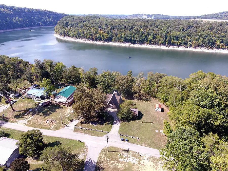 992 Stonegate Drive, Burnside, KY 42519 - #2