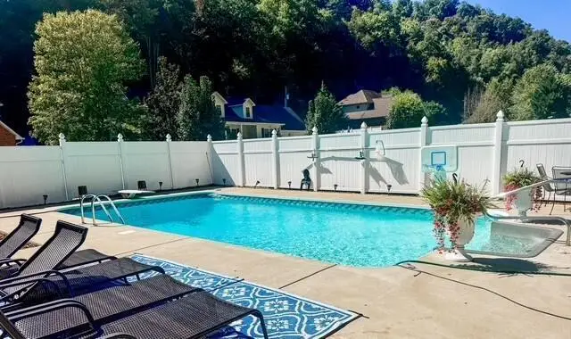 50 Cedar Trace Drive, Prestonsburg, KY 41653 - #3