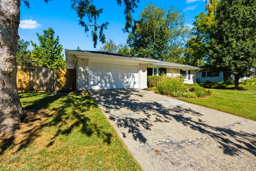 3475 Greentree Road, Lexington, KY 40517 - #3