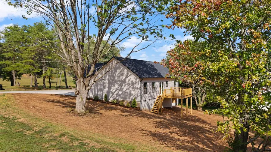 332 Country Hill Drive, Somerset, KY 42503 - #3