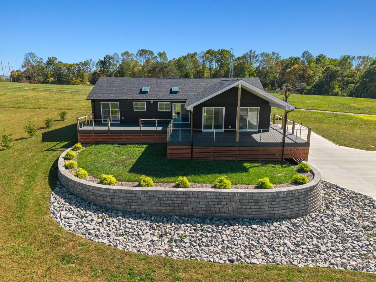 186 Lily Creek Resort Road, Jamestown, KY 42629 - #1