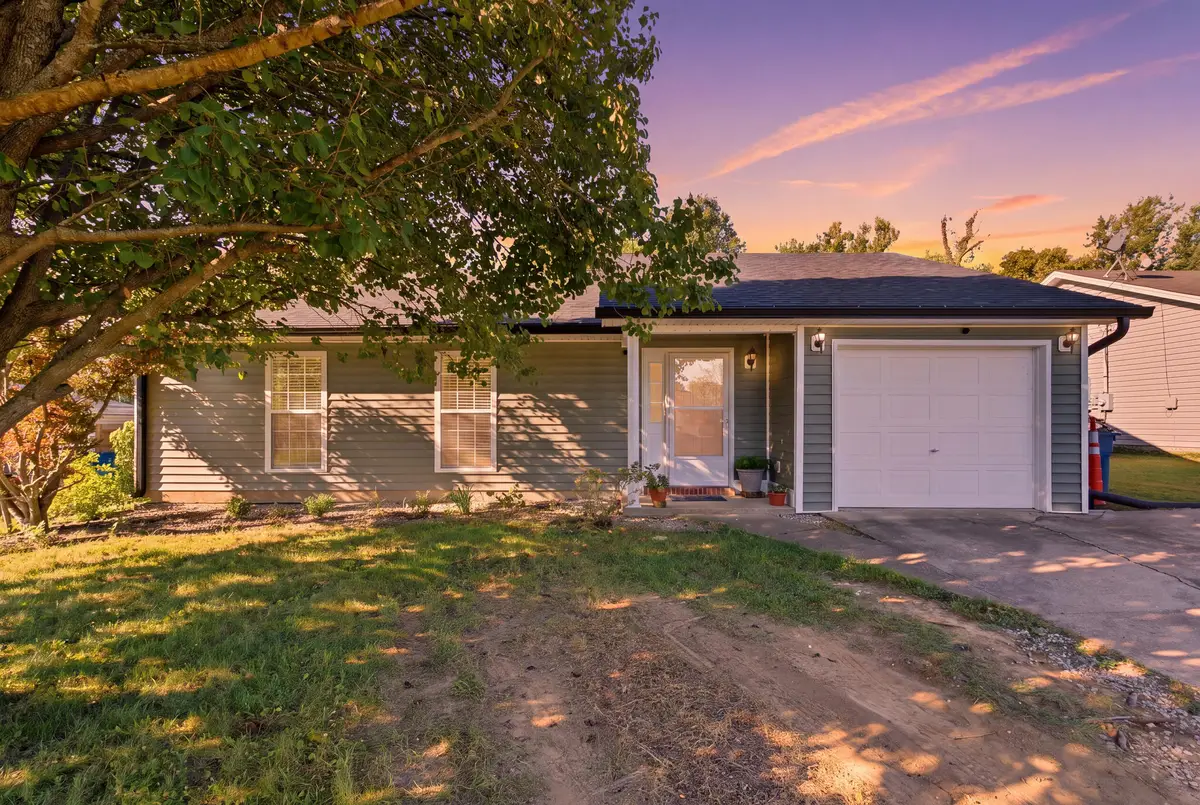 1416 Wendy Drive, Lawrenceburg, KY 40342 - #1