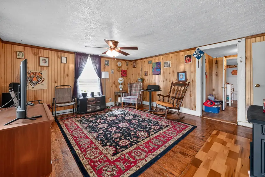 326 Roberts Road, Stanton, KY 40380 - #3