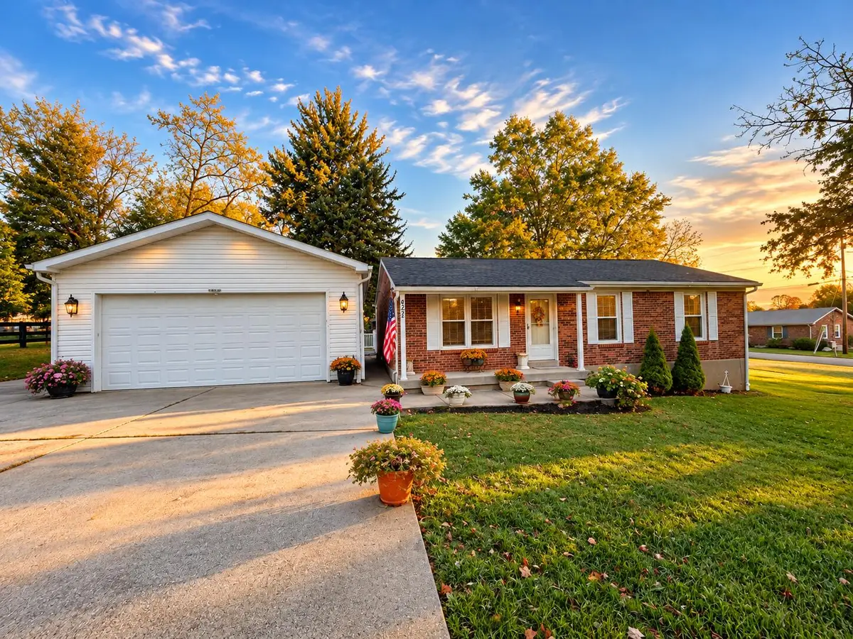 422 Vernon Street, Eminence, KY 40019 - #1