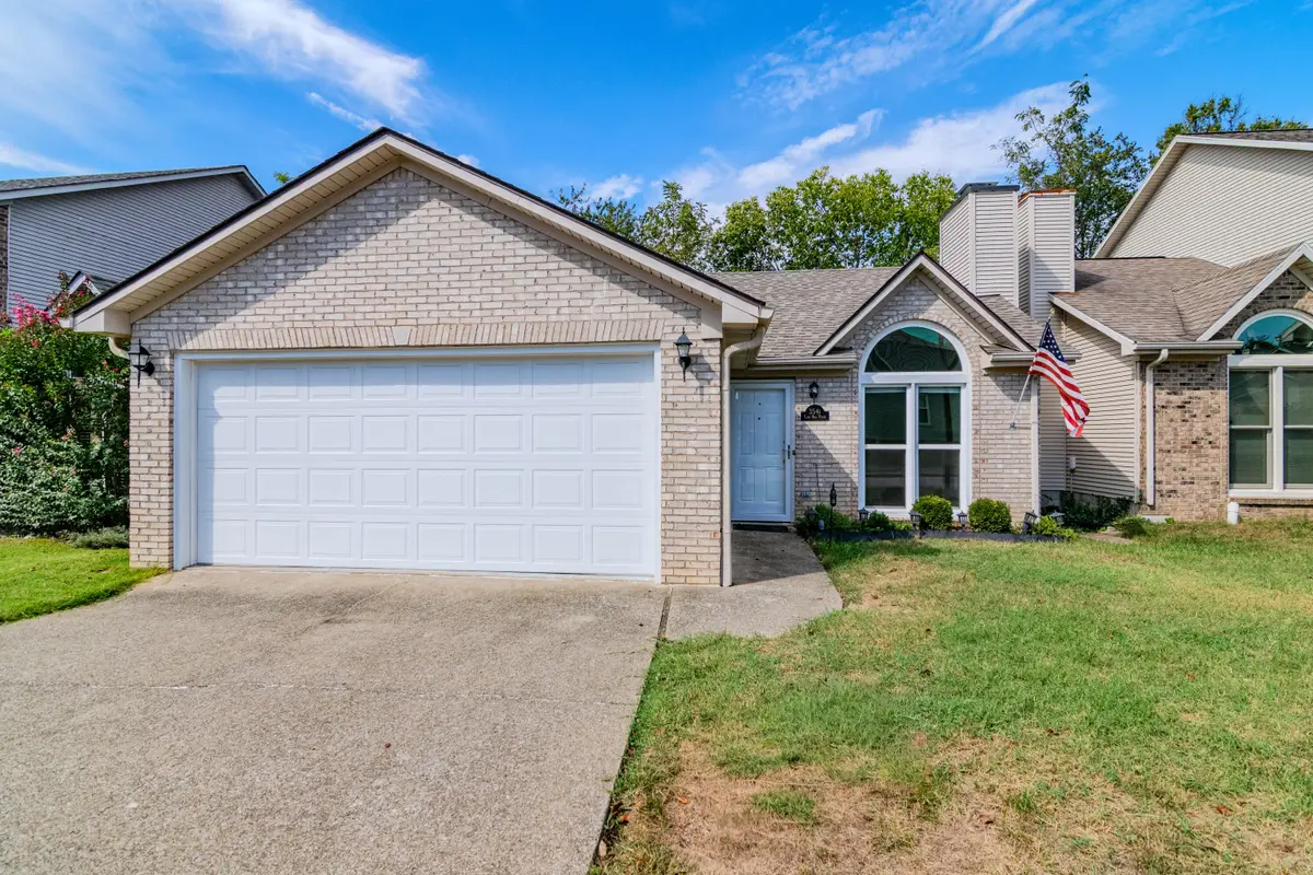 3541 Cave Hill Place, Lexington, KY 40513 - #1