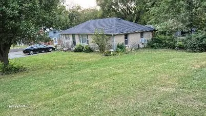 1117 Clintonville Road, Paris, KY 40361