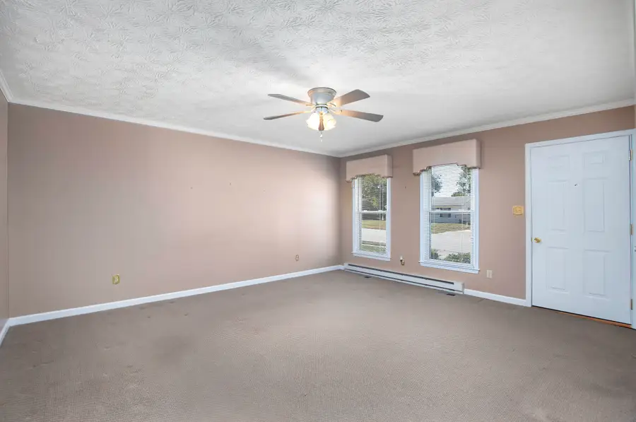 124 Queensway Drive, Versailles, KY 40383 - #3