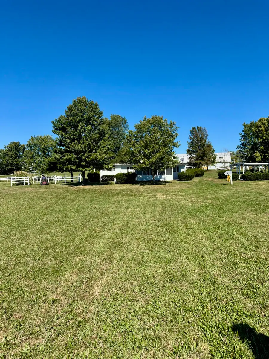 221 Hughley Lane, Harrodsburg, KY 40330 - #2