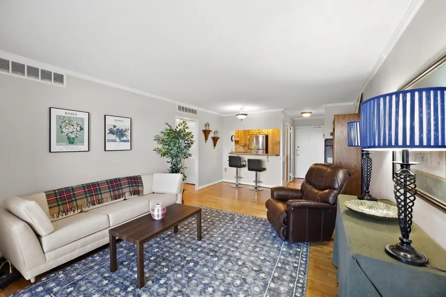 2121 Nicholasville Road #804, Lexington, KY 40503 - #2