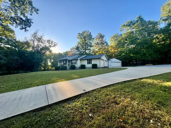 1212 S Tanyard Road, Cadiz, KY 42211