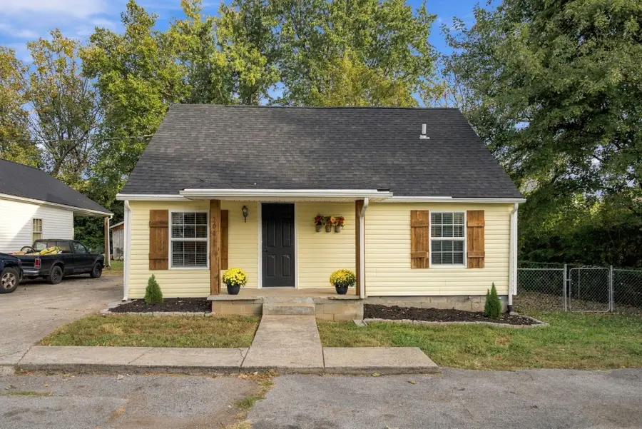 204 Sparks Avenue, Nicholasville, KY 40356 - #3