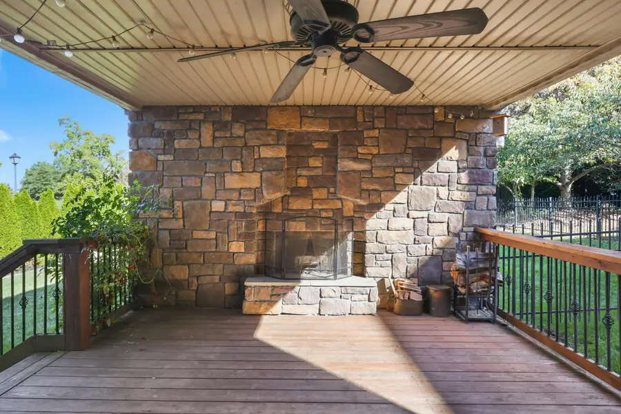 172 Somersly Place, Lexington, KY 40515 - #2