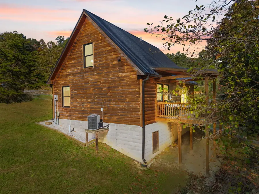 2005 Glencarin Road, Rogers, KY 41365 - #3