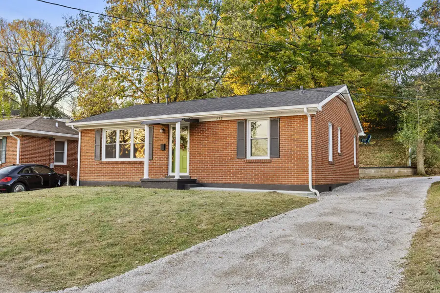 252 Rancho Drive, Frankfort, KY 40601 - #2