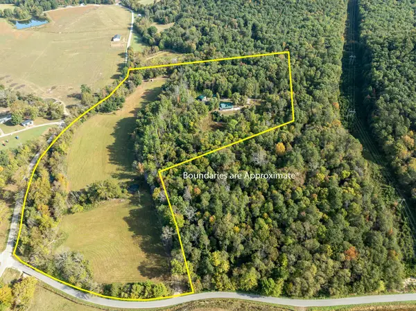 5920 Dry Creek Road, Elk Horn, KY 42733
