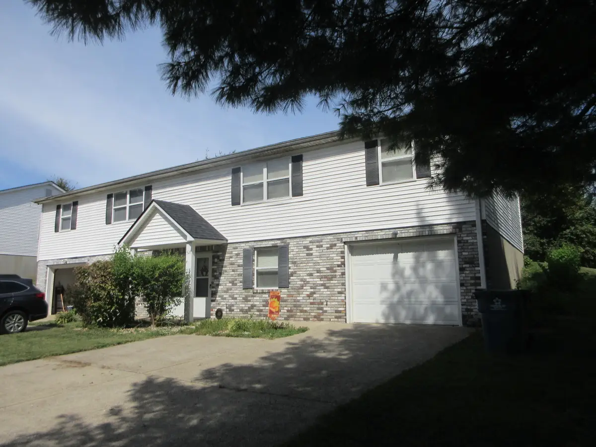 524-526 Shenandoah Drive, Frankfort, KY 40601 - #1