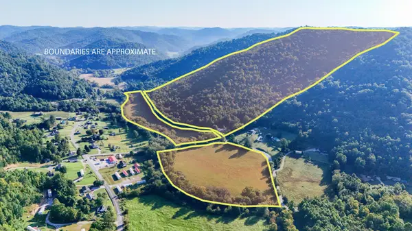 30 N Warriors Path, Flat Lick, KY 40935