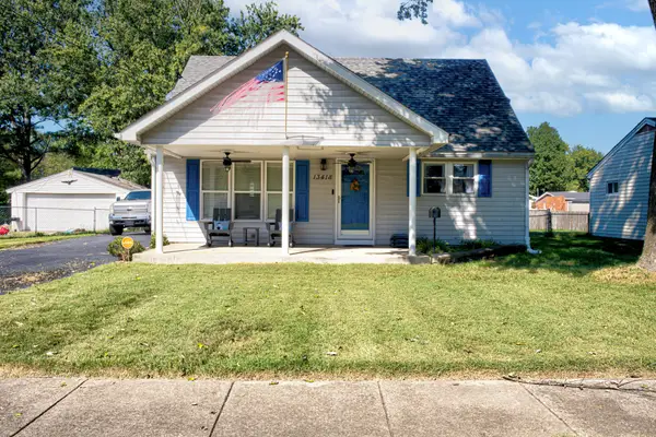 13418 Kinross Boulevard, Louisville, KY 40272