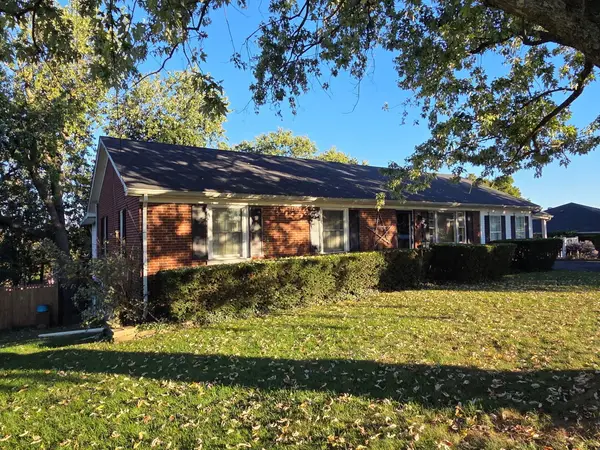 526 N 3rd Street, Nicholasville, KY 40356