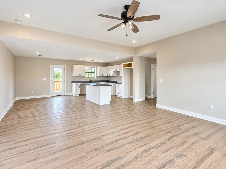 299 Stoney Creek Way, Berea, KY 40403 - #2