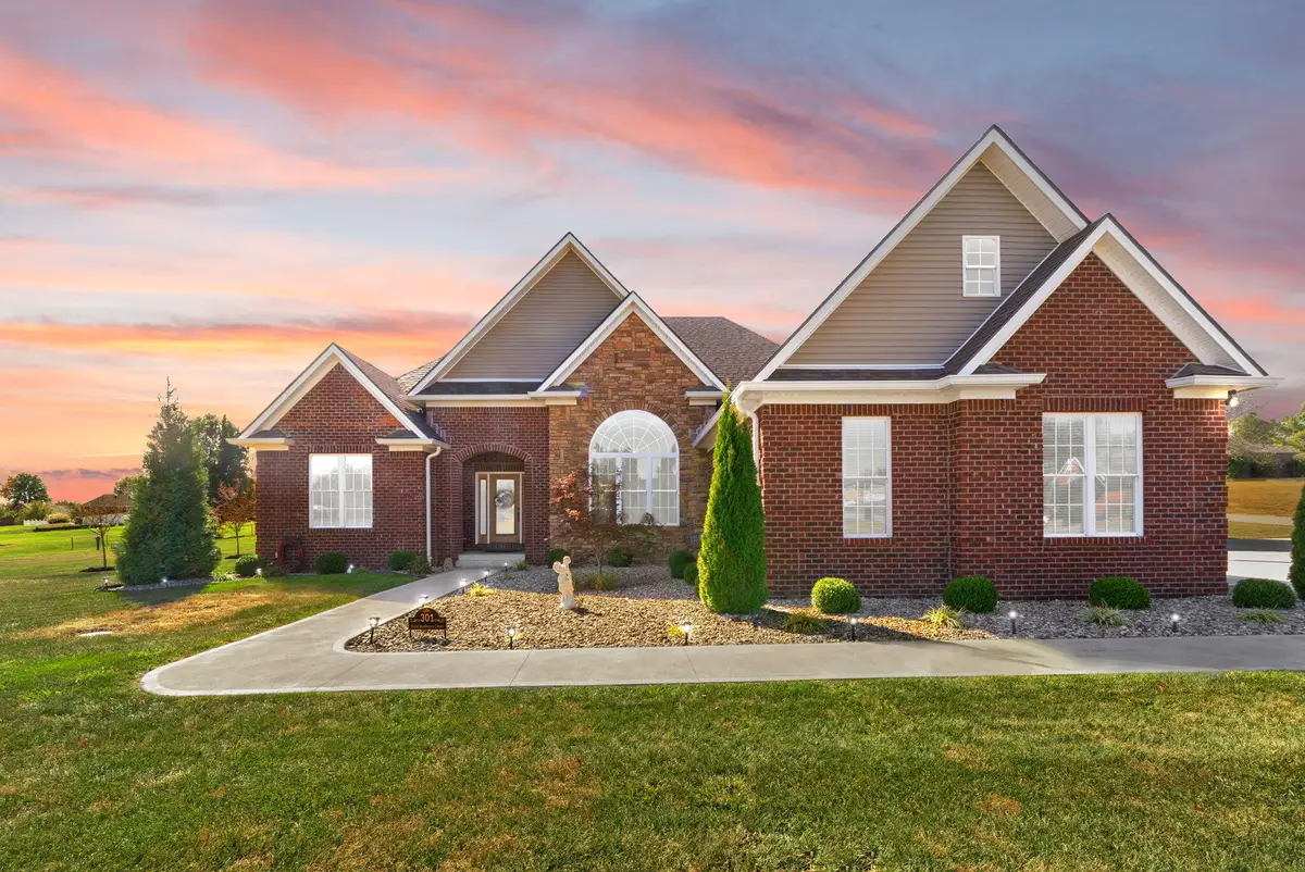 301 Saint Andrews Court, Mount Sterling, KY 40353 - #1