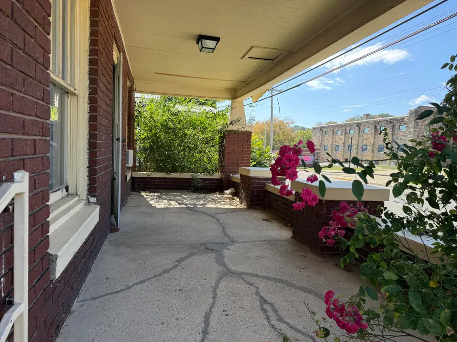 705 S Kentucky Avenue, Corbin, KY 40701 - #3