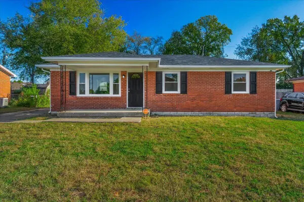 517 Hollow Creek Road, Lexington, KY 40511