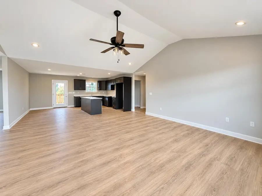 303 Stoney Creek Way, Berea, KY 40403 - #2