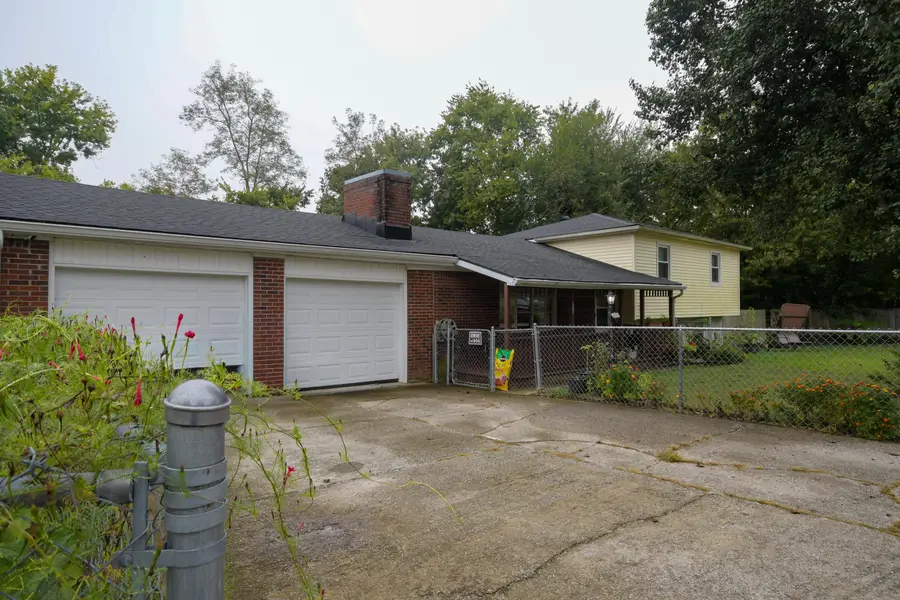 520 Lee Court, Richmond, KY 40475 - #3