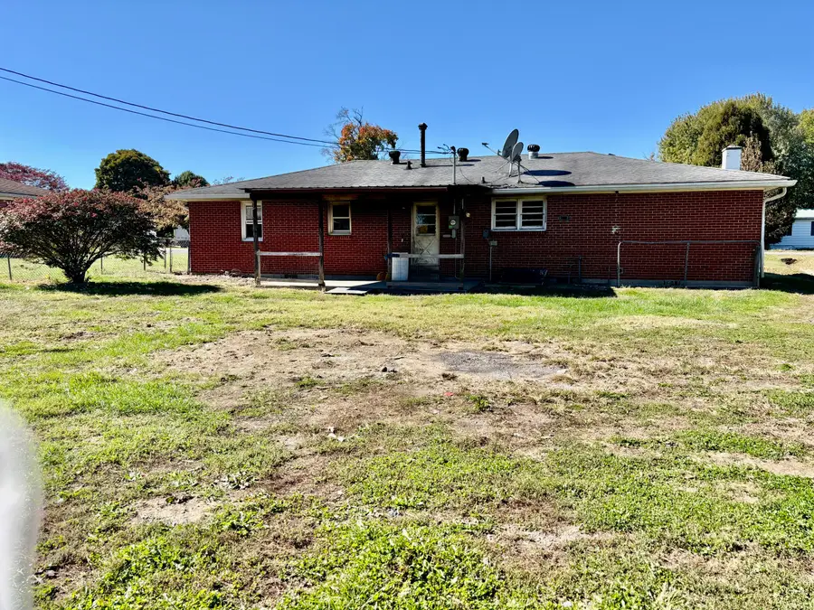 116 Spring Valley Rd Road, Danville, KY 40422 - #2