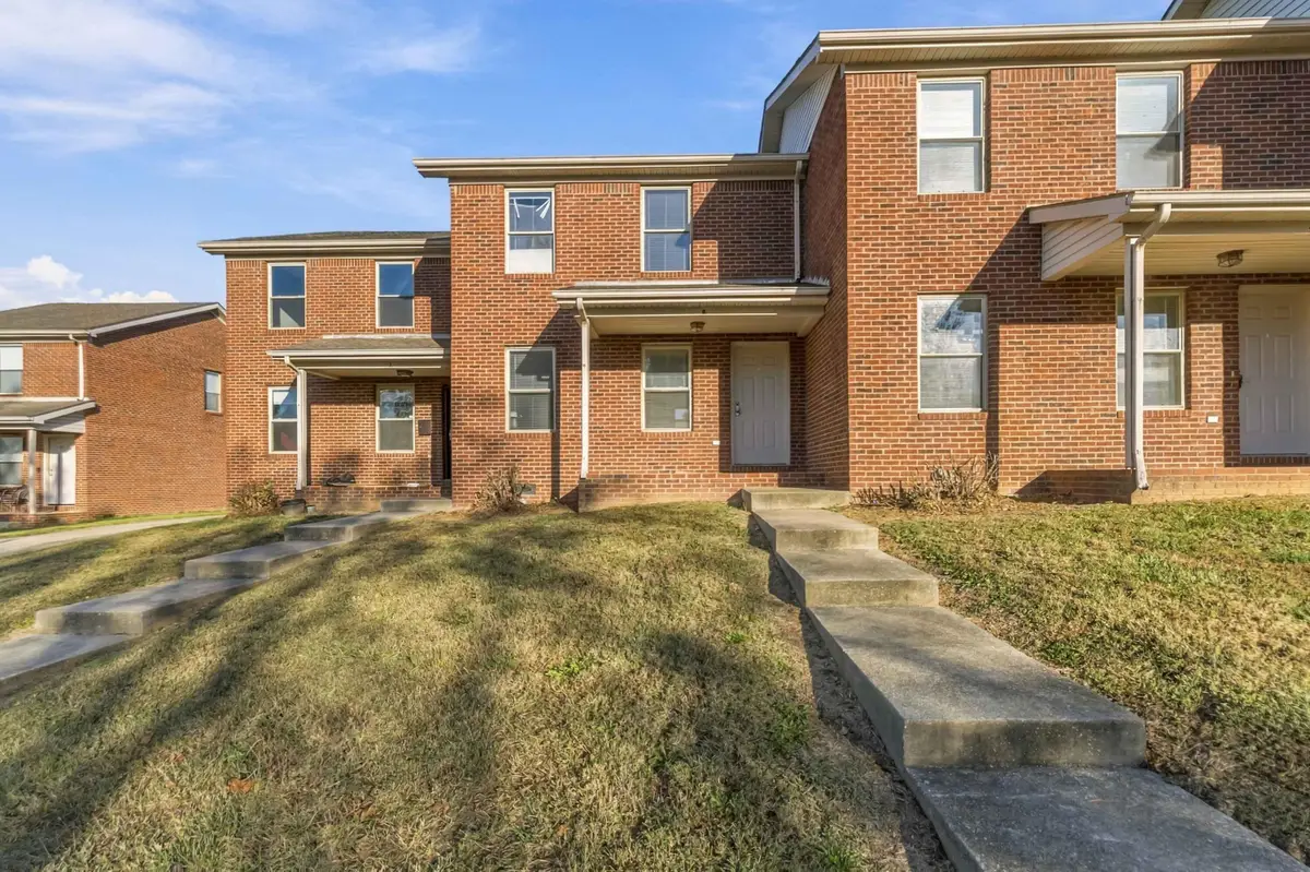 502 Tecumseh Trail #C, Versailles, KY 40383 - #1