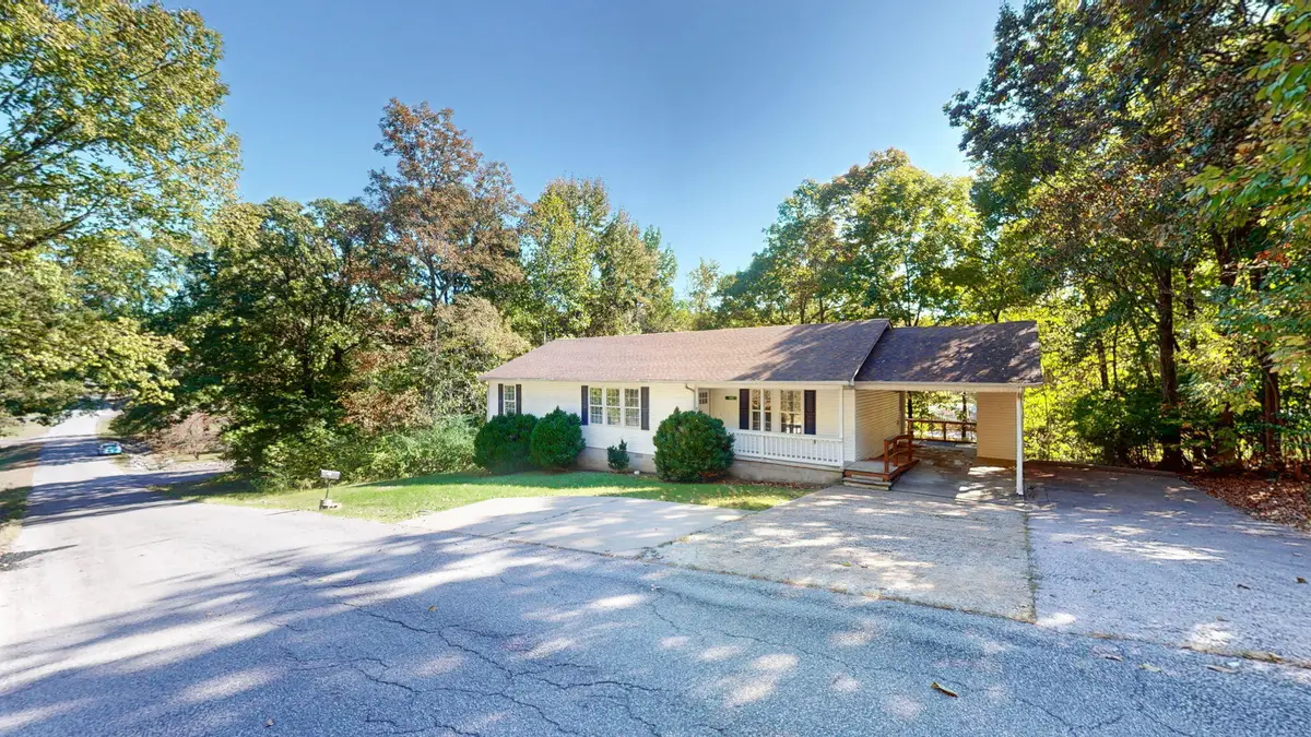 195 E Jennings Road, Grand Rivers, KY 42045 - #1