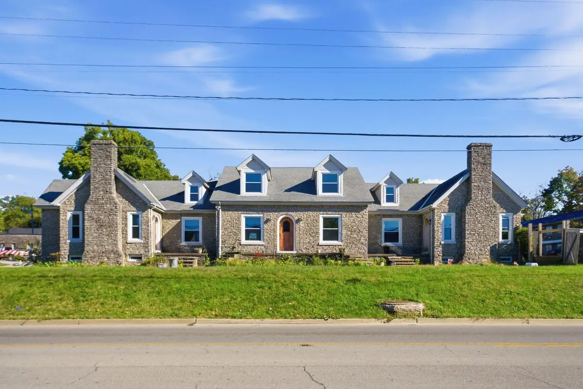 705 W Lexington Avenue, Winchester, KY 40391 - #1