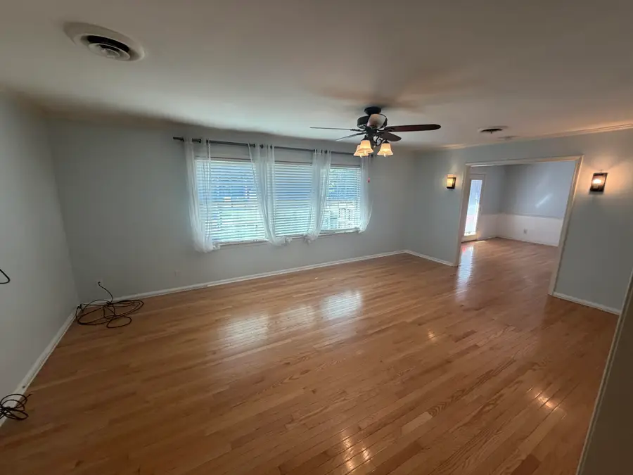 371 Oakcrest Drive, Paducah, KY 42001 - #3