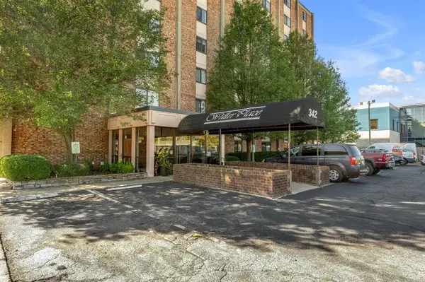 342 Waller Avenue #6B, Lexington, KY 40504