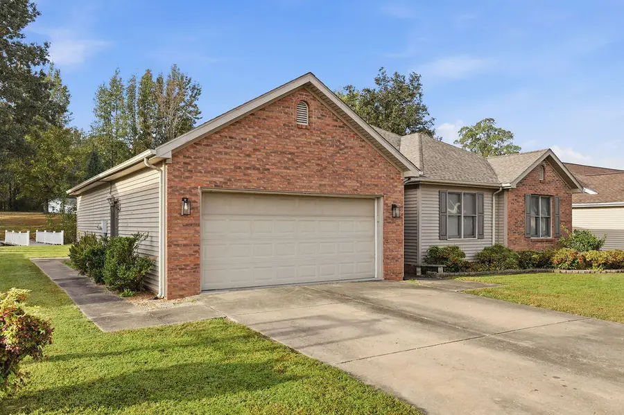 150 Jolee Way, Paducah, KY 42003 - #3