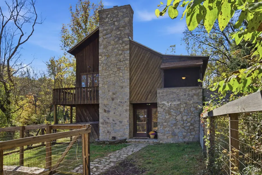2045 Sugar Creek Pike, Nicholasville, KY 40356 - #2