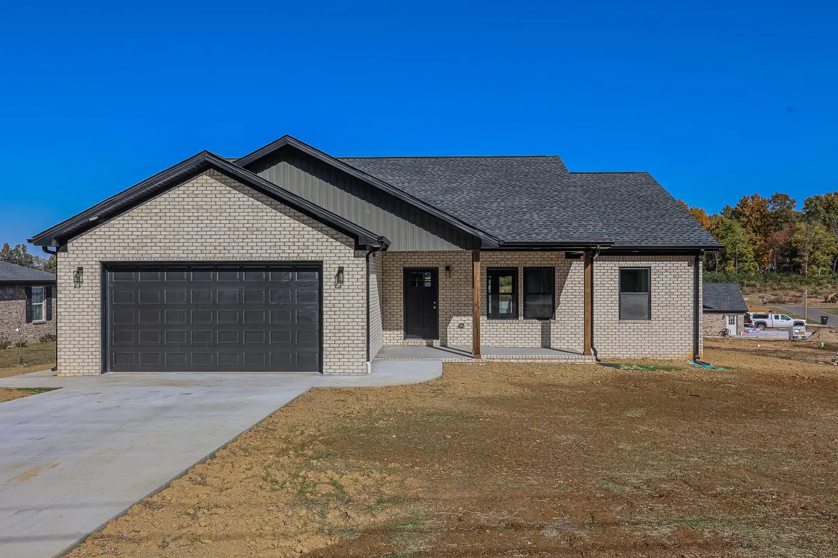 647 Elmdale Road, Paducah, KY 42003 - #1