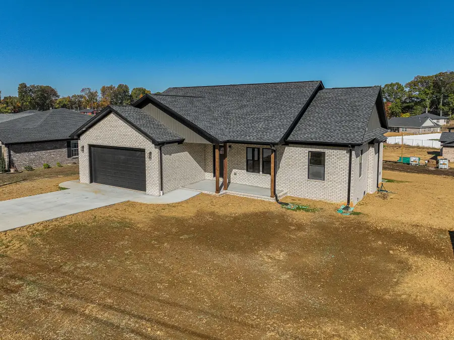 647 Elmdale Road, Paducah, KY 42003 - #3