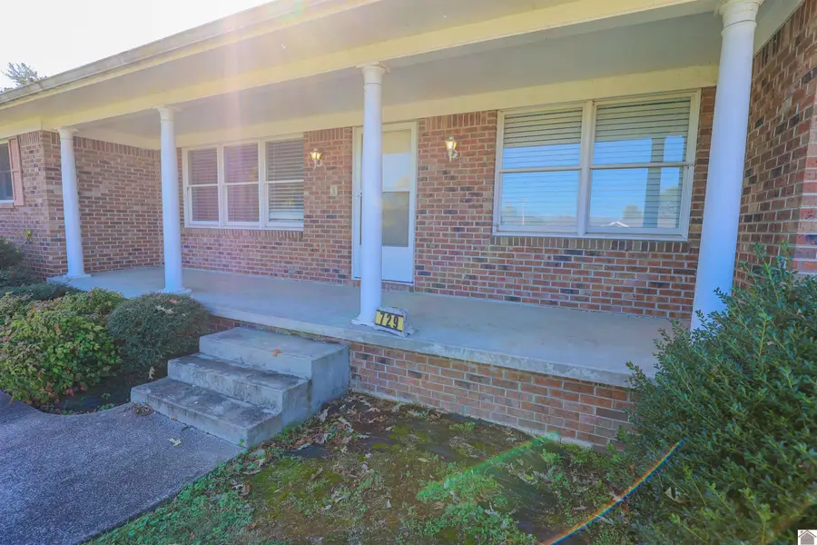 729 W Jefferson St, Paducah, KY 42001 - Image #2
